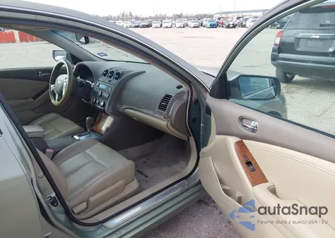 2008 Nissan Altima 2.5 S z USA, uszkodzony, nr VIN 1N4AL21E98N405683